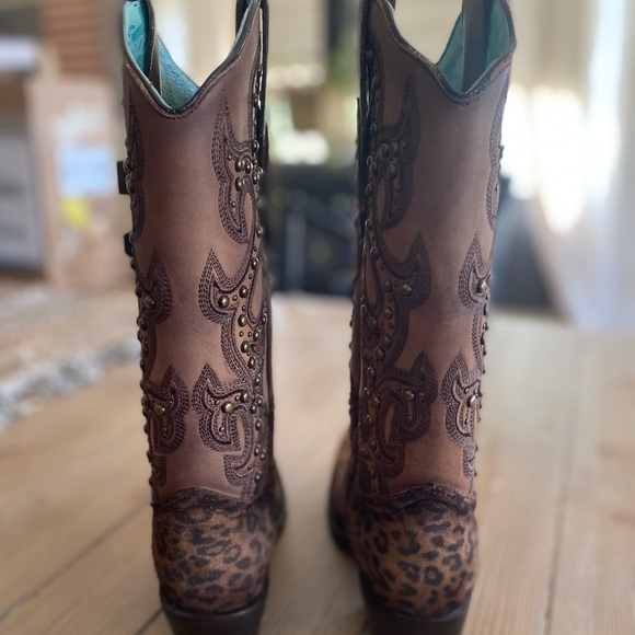 Corral Sand Leopard Print Embroidery & Studs Boot 5.5M - Picture 3 of 13